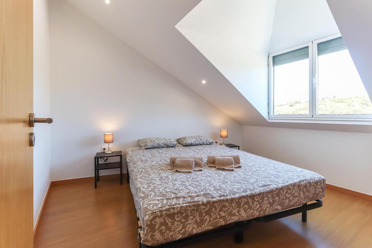 Vita Portucale ! Concept Apartment Campo Ourique Lissabon Exterior foto